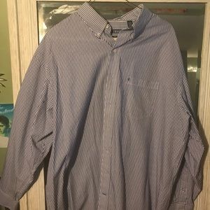 BRAND NEW!!! striped IZOD men’s casual button up